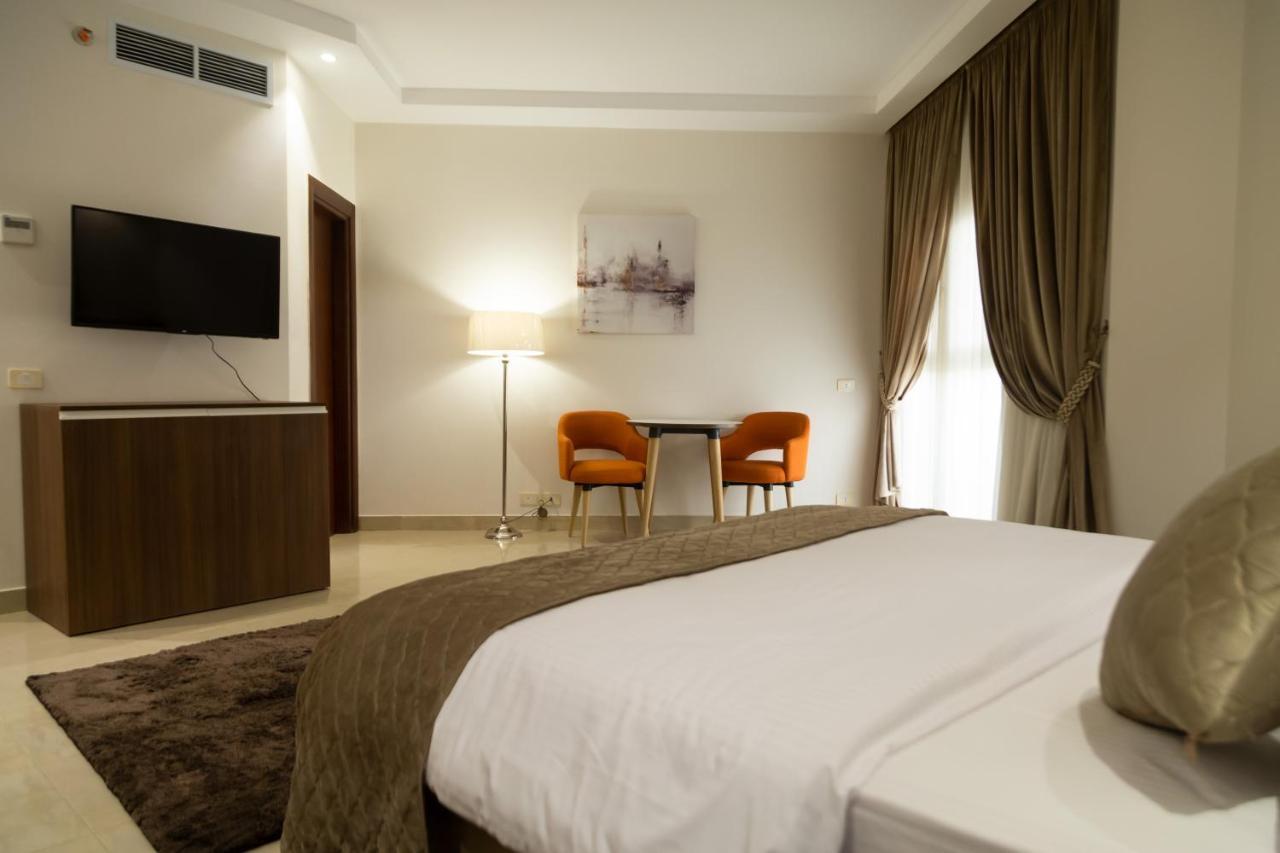 Diamond Land Hotel Madinat Al Ashir min Ramadan Εξωτερικό φωτογραφία