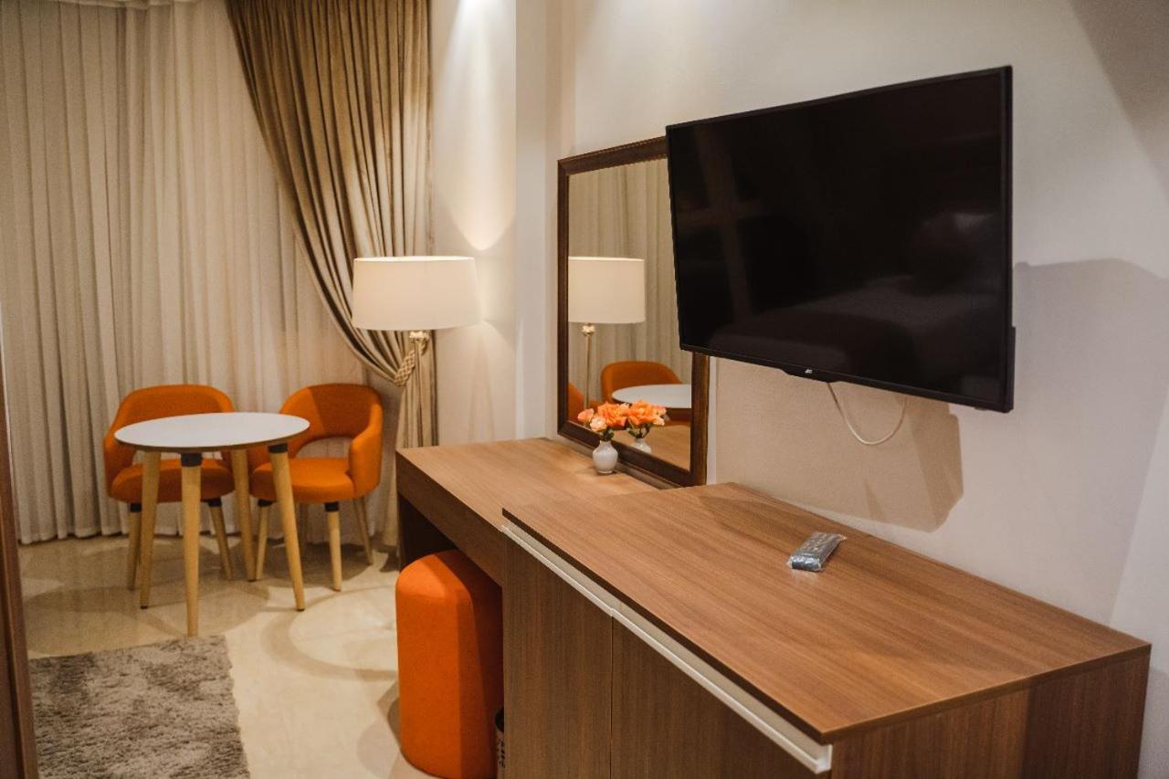 Diamond Land Hotel Madinat Al Ashir min Ramadan Εξωτερικό φωτογραφία